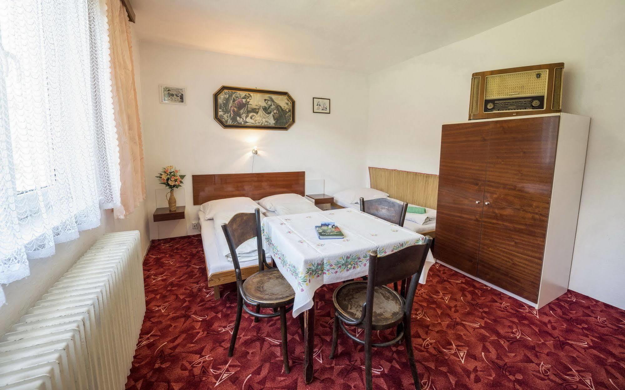 Guesthouse Cyprian Ždiar Eksteriør billede